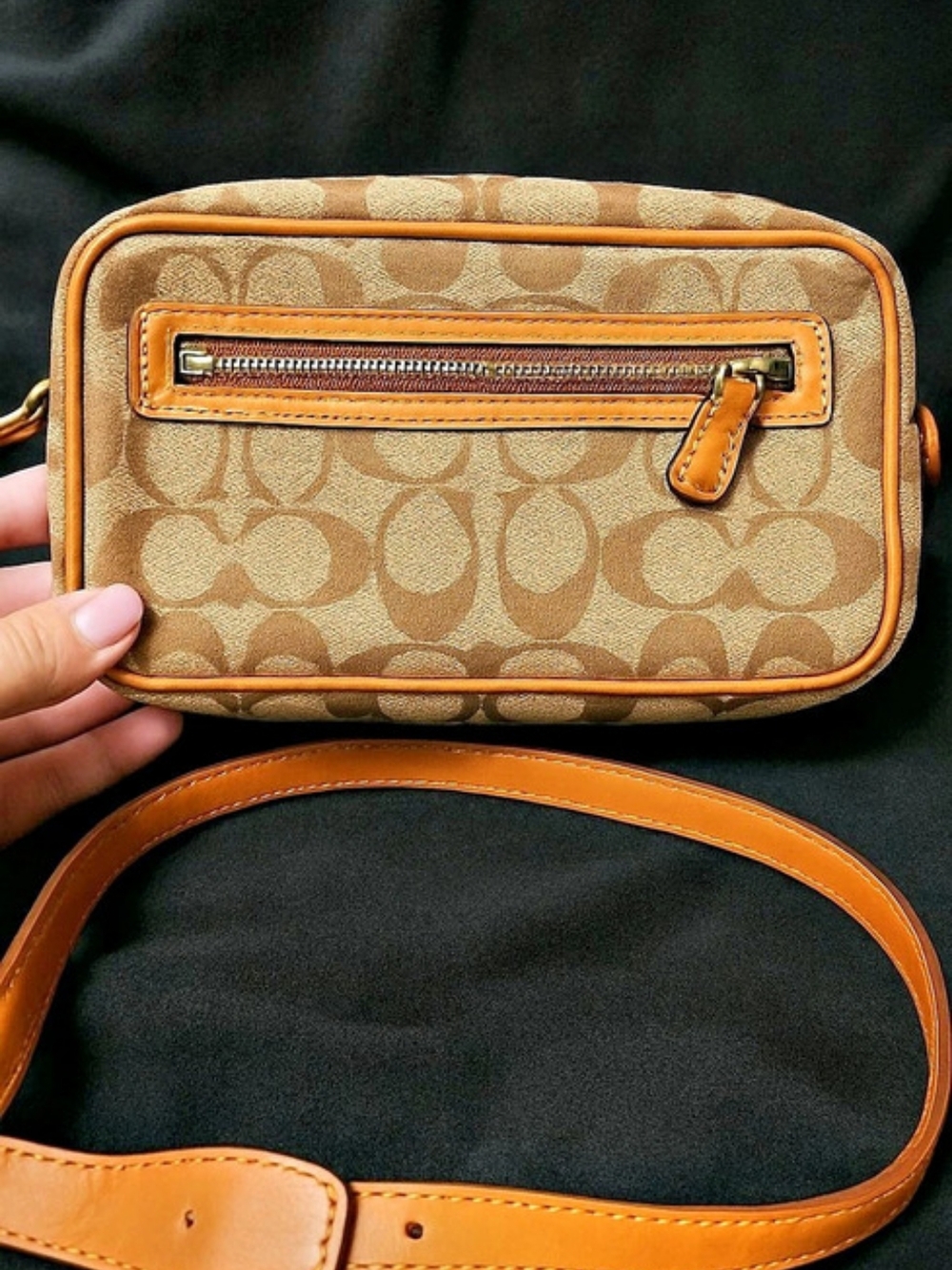 Vintage Coach Signature jacquard shoulder bag, style 6616, in tan/brown